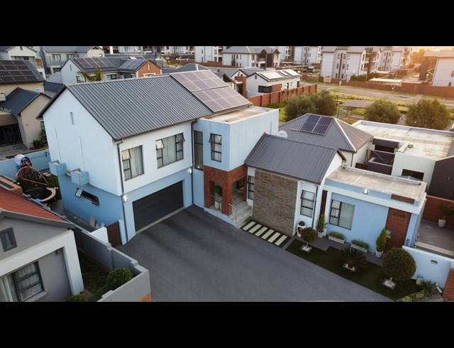 4 BEDROOM HOUSE FOR SALE IN GOLDEN FIELDS ESTATE